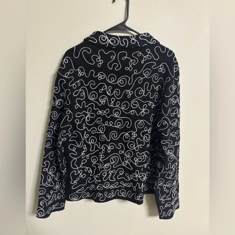 Tally Ho Size XL 100% Wool Embroidered Cardigan Jacket Black White Button Up